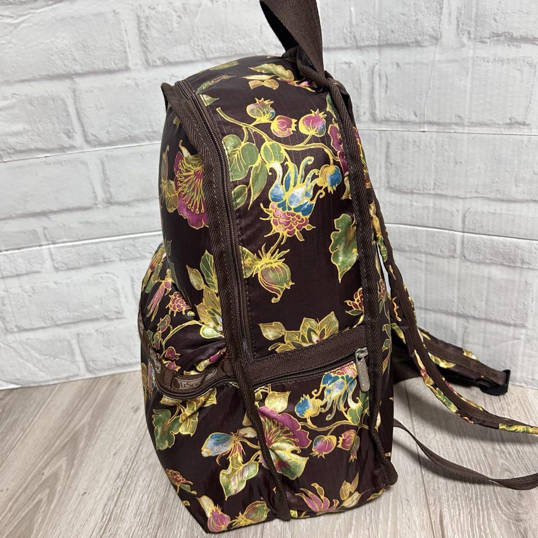 極美品✨LeSportsac 花柄リュック A4収納◎ ノートPC対応