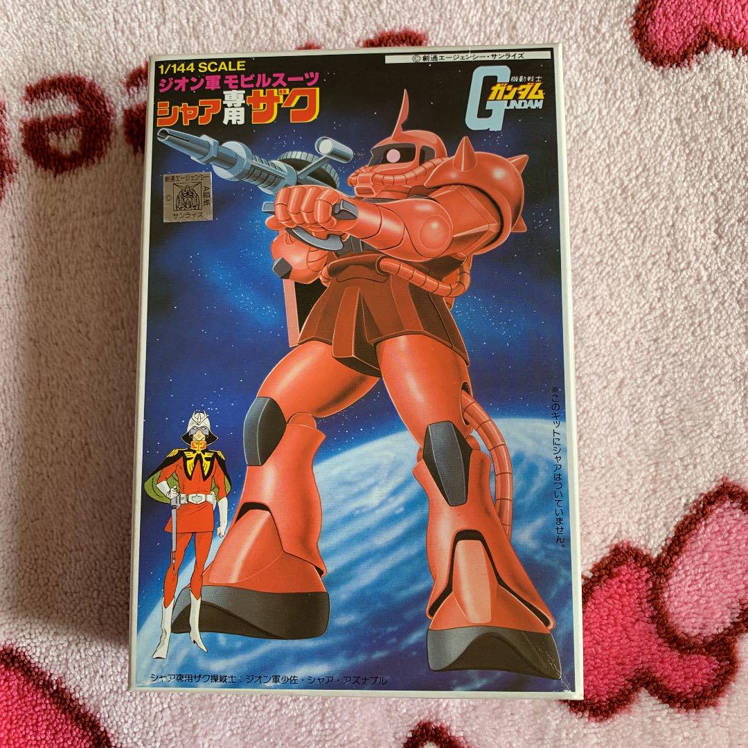 メルカリ 昔のガンダムのプラモデルセット 1 800 中古や未使用のフリマ メルカリ 昔のガンダムのプラモデルセット 1 800 中古や未使用のフリマ