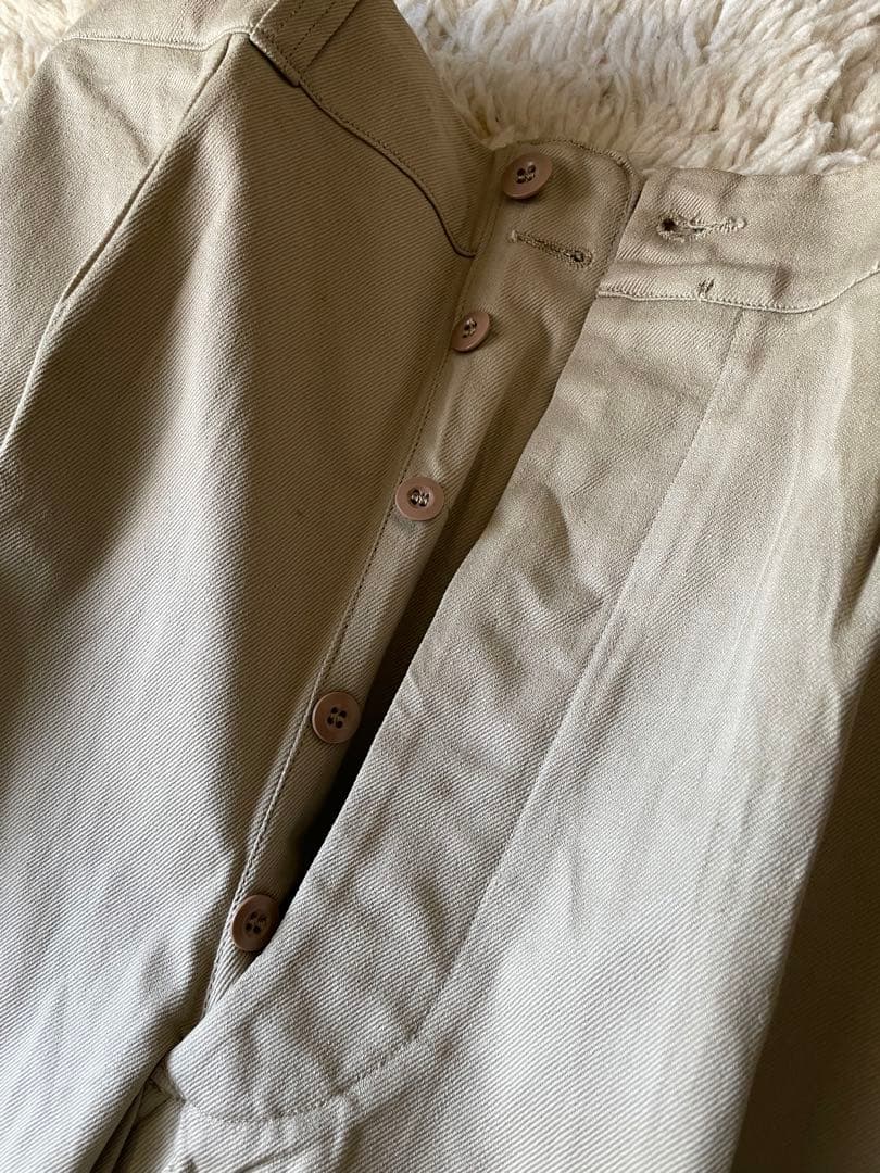 年末のプロモーション大特価! フランス軍 M-52 チノパン サイズ35