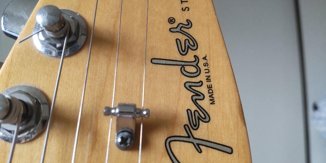 フェンダー　fender　ストラトキャスター　USA　アメスタ