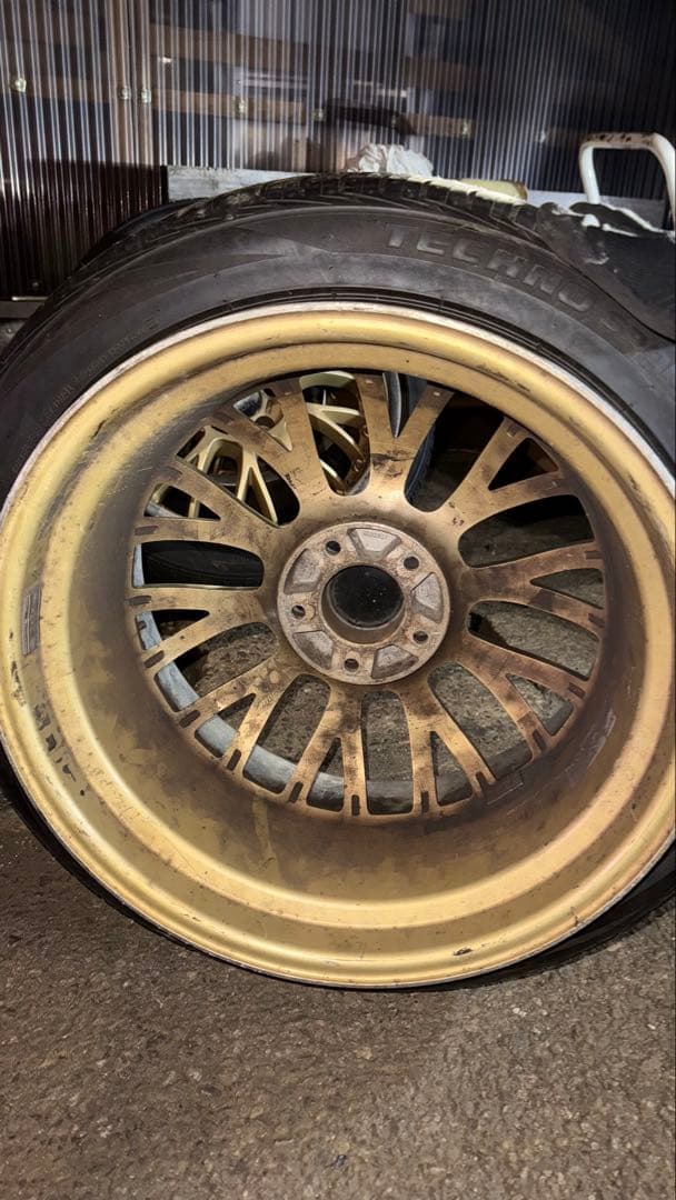 VRSホイール 18インチ 8.5j 9.5j メッシュ タイヤ付き