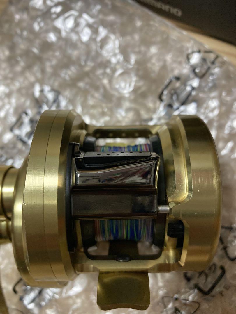 美品　SHIMANO シマノ　14 オシアコンクエスト　201HG ライン付き