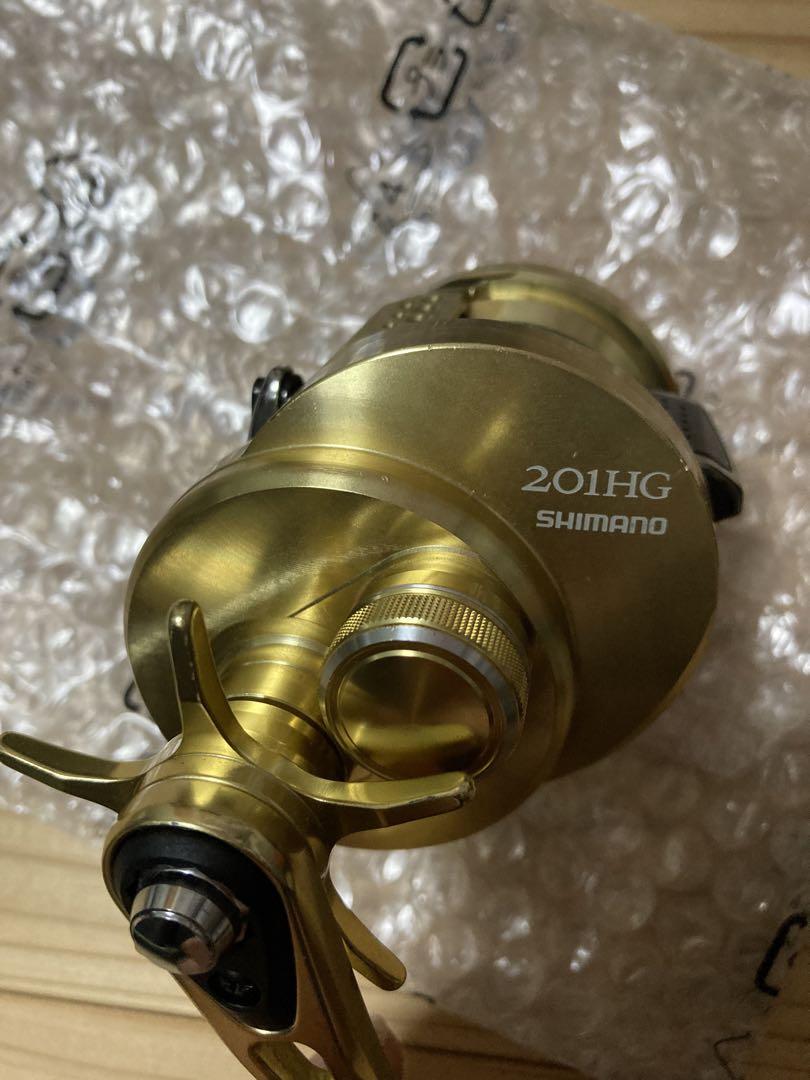 美品　SHIMANO シマノ　14 オシアコンクエスト　201HG ライン付き