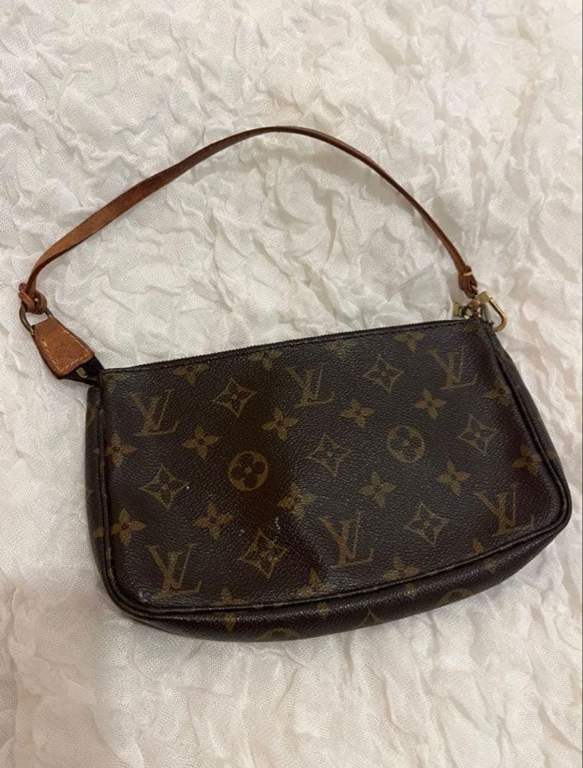 Louis Vuitton モノグラム ポーチ Louis Vuitton モノグラム ポーチ
