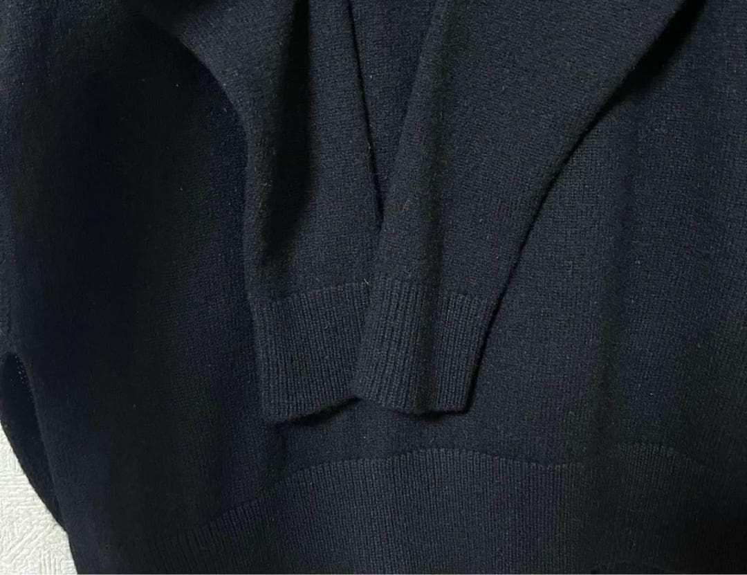 Theory セオリーカシミヤ100% ニット 黒S サイドスリットクールネック