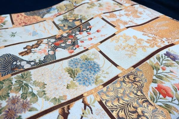 美品 袋帯 オフホワイト 箔糸 流水 牡丹 梅 松 菊 吉祥文様 4m31cm 美品 袋帯 オフホワイト 箔糸 流水 牡丹 梅 松 菊 吉祥文様 4m31cm