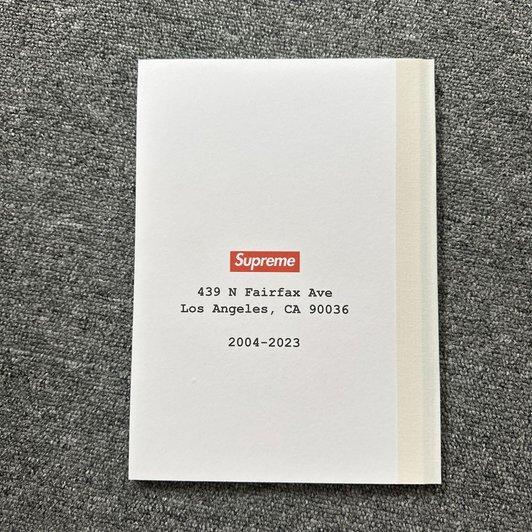 予約販売 supreme 本 メルカリ - zine まとめ売り アート・デザイン・音楽