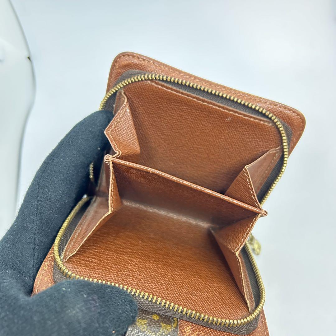 LOUIS VUITTON　ヴィトン　モノグラム　コンパクトジップ　M61667