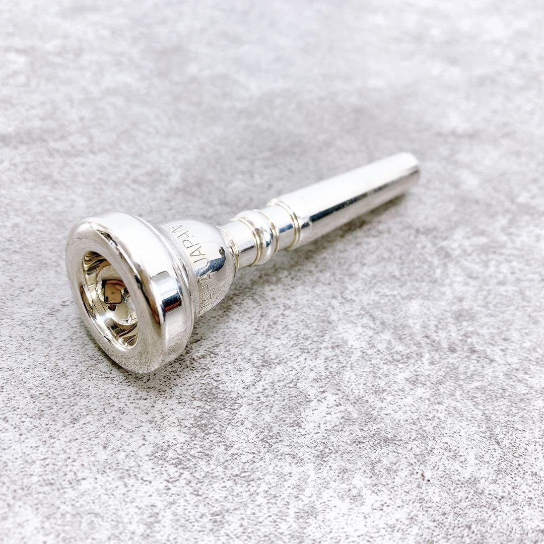美品　YAMAHA ヤマハ トランペット　YTR1310 シルバー