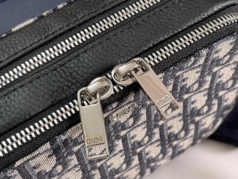 Dior ロゴパターン ミニショルダーバッグ - メルカリ