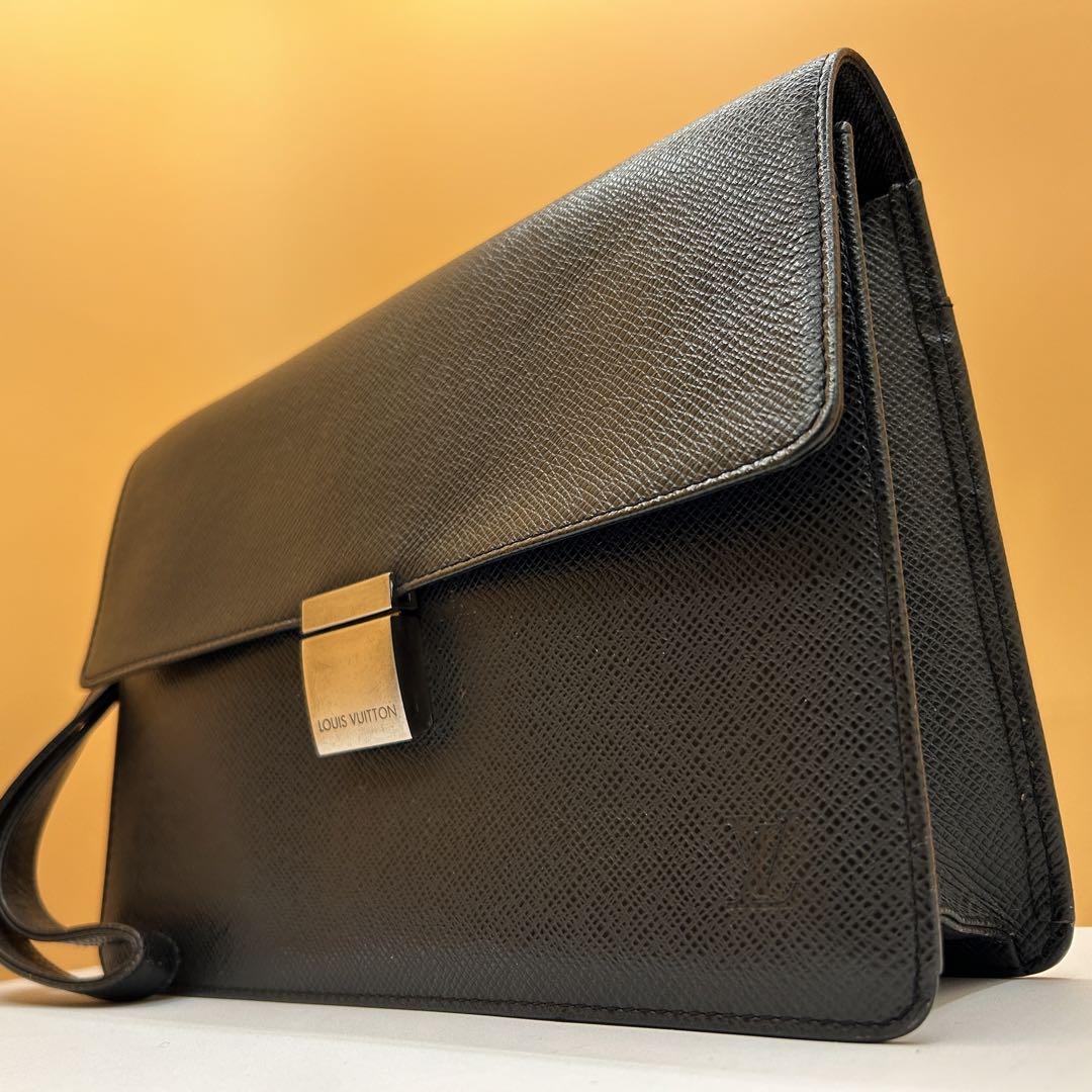 良品✨ ルイヴィトン セカンドバッグ タイガ セレンガ M30782 黒