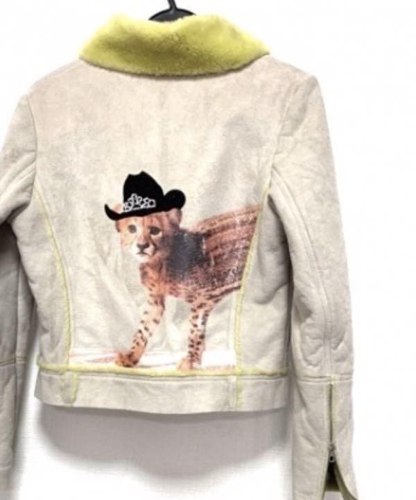ヒョウがキュートすぎて RobertoCavalli(ロベルトカヴァリ)