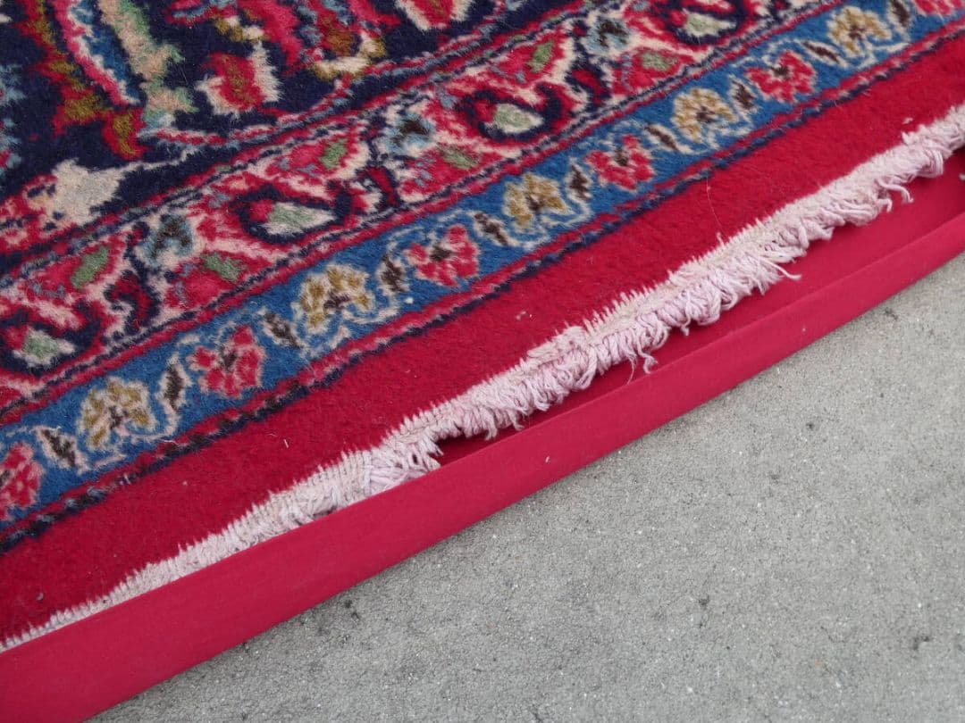 イラン産 手織り全体的に状態が悪い