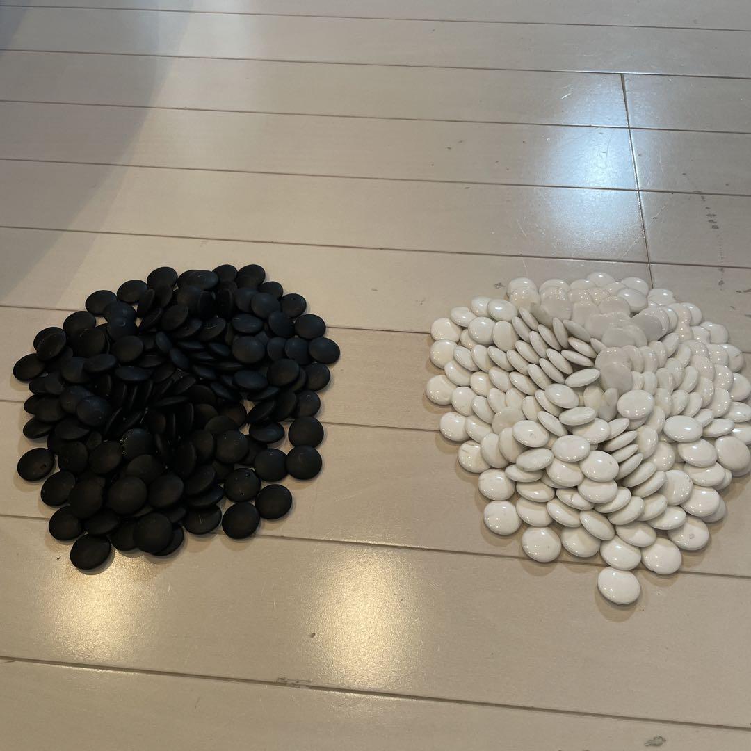 木製脚付き囲碁盤と碁石セット 工芸品