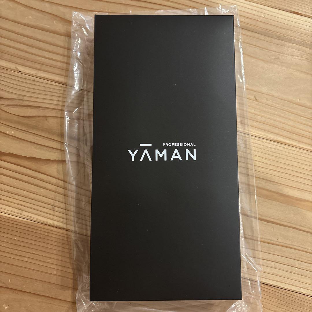 ヤーマン ヴェーダヘアボリューマー ブラック 新品未開封 YA-MAN