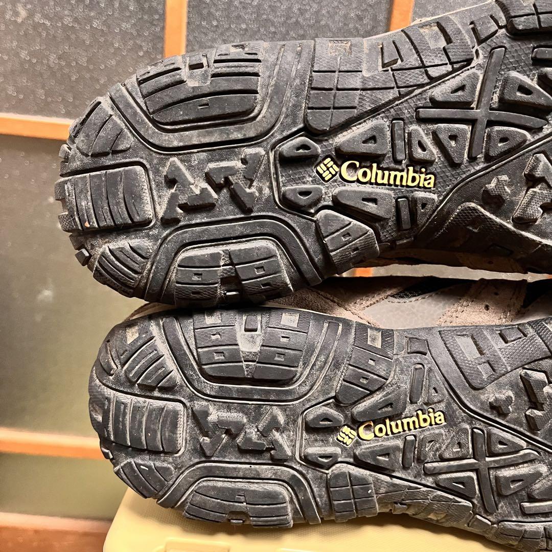 Columbia レッドモンド防水ハイキングシューズ ダークジンジャー