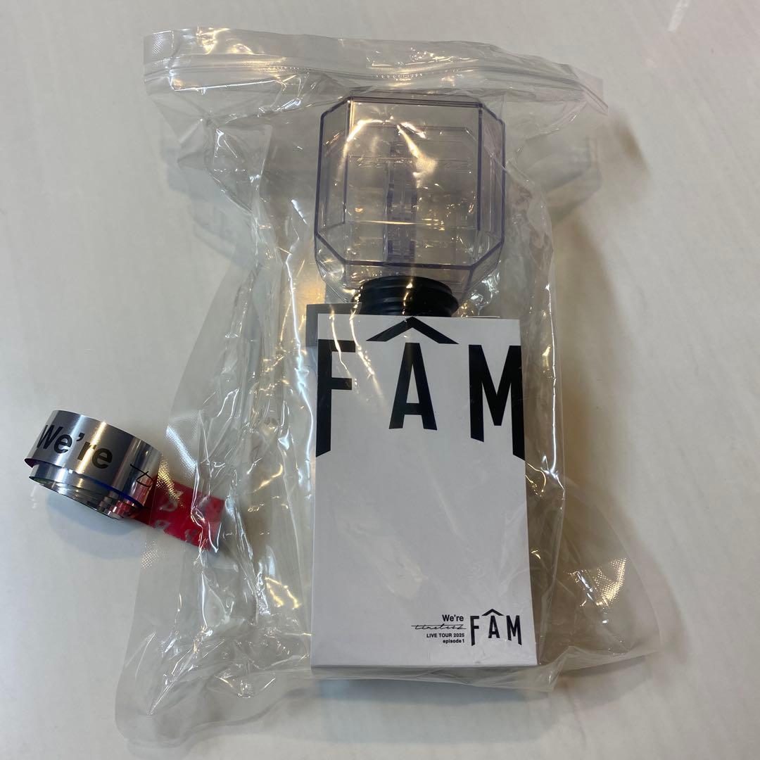【銀テープ付】timelesz FAM 2025 ペンライト　2本セット 美品】timelesz FAMペンライト 2025☆銀テープ付き【即発送】 - メルカリ