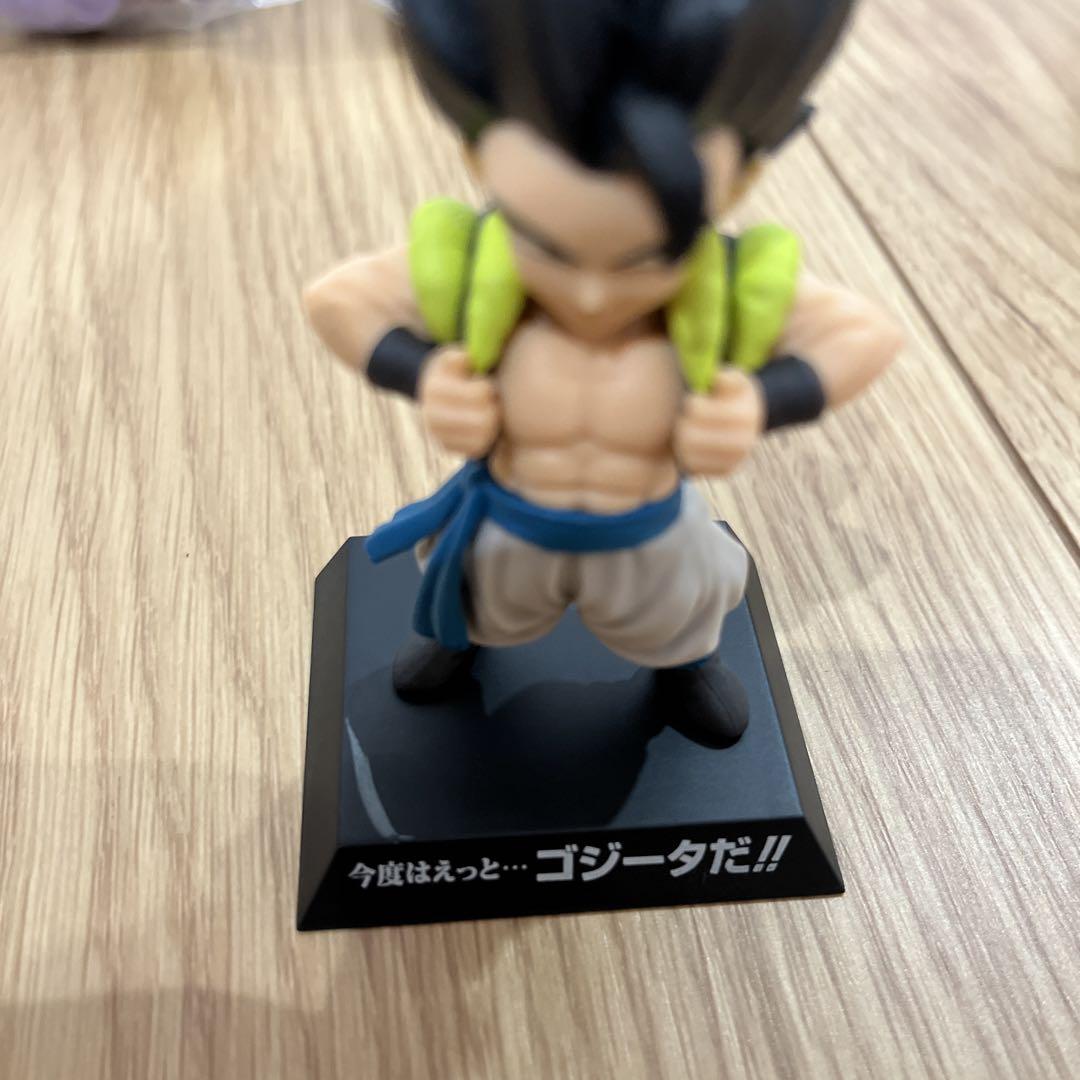 ドラゴンボール　一番くじ　フィギュア　ドラゴンアーカイブス