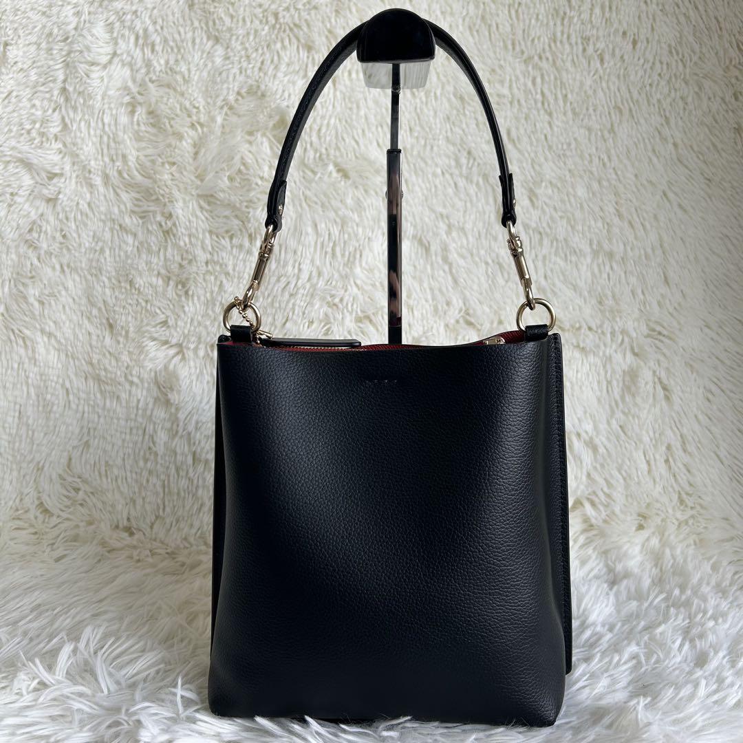 極美品　コーチ ショルダーバッグ 2way モリー バケット シボ革 ブラック 極美品✨コーチ ショルダーバッグ 2way モリー バケット シボ革