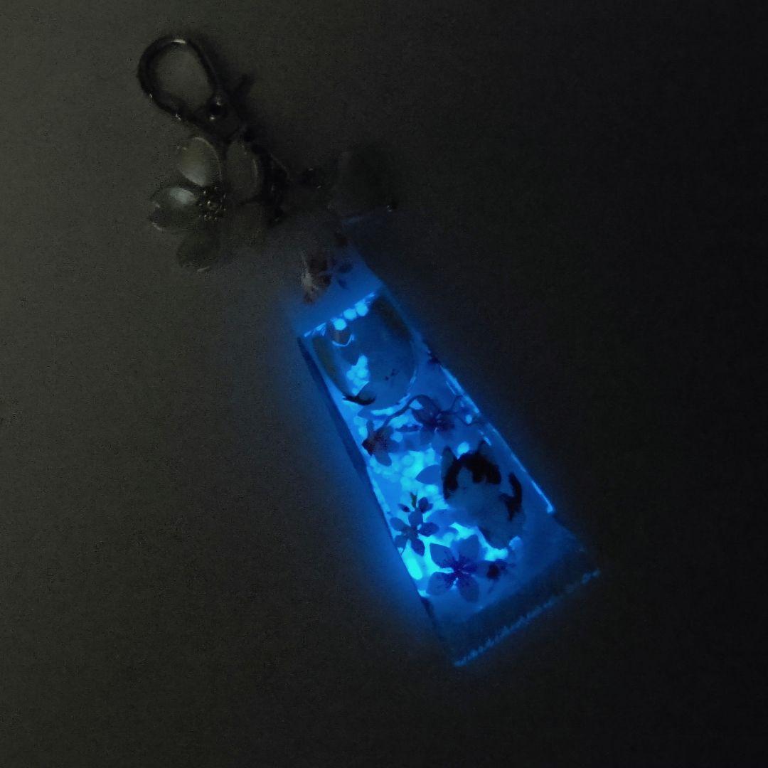 ウォーターinリップグロスチャーム