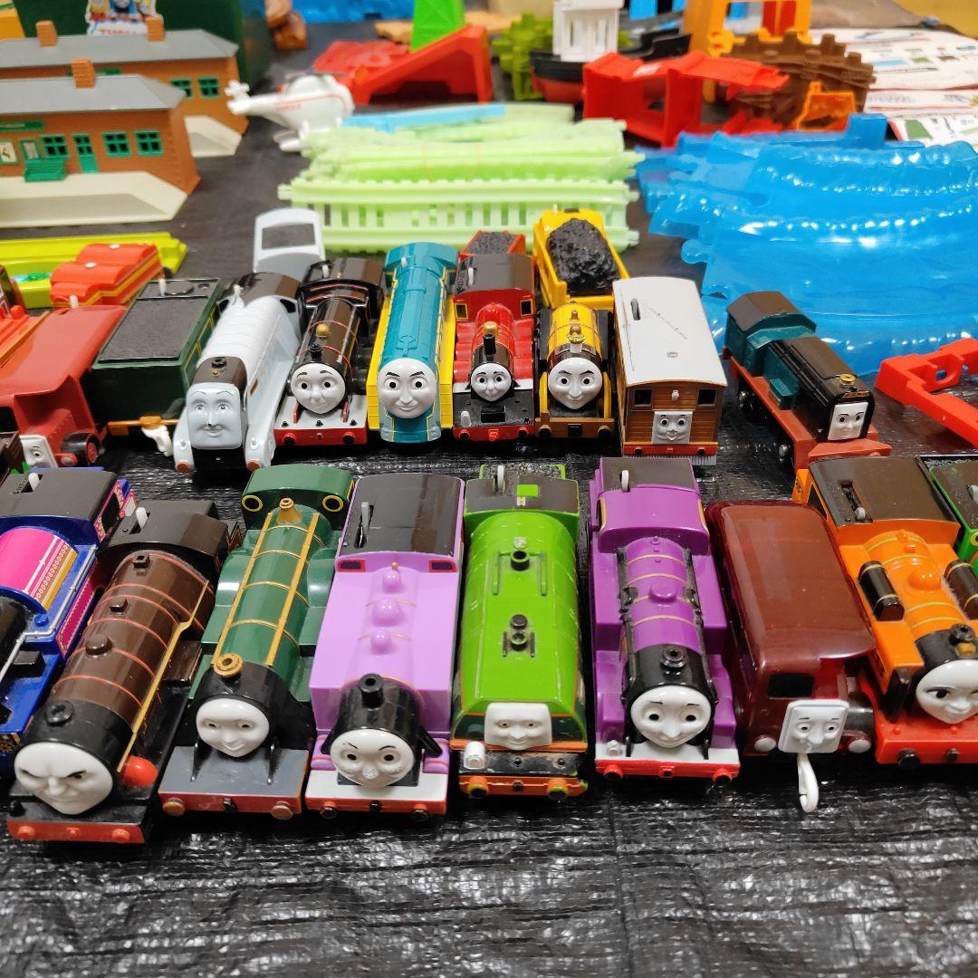プラレール　大量　まとめ売り　処分　きかんしゃトーマス　貨車　車両　未検品