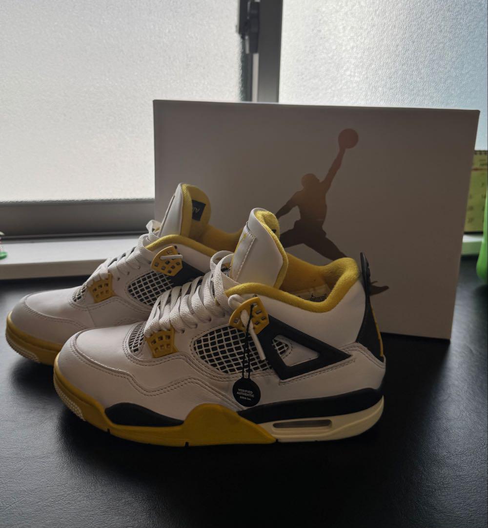 Air Jordan 4 ホワイトココナッツミルクカラー 箱付き