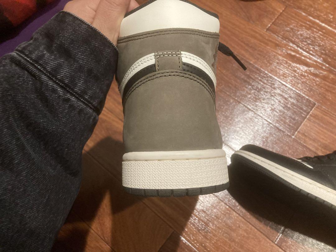 NIKE AIR JORDAN 1 HIGH OG ダークモカ