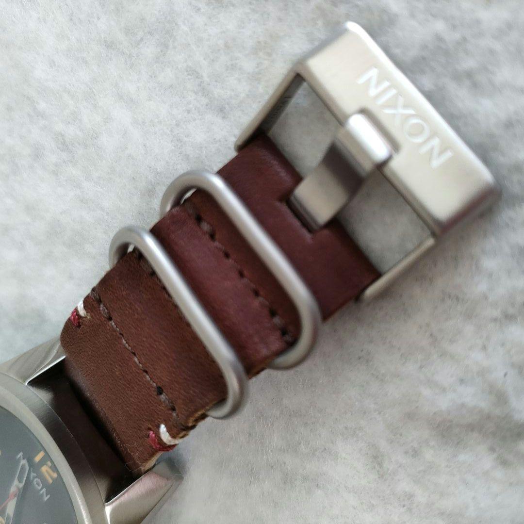 NIXON腕時計　革ベルト　CORPORAL BLACK/BROWN