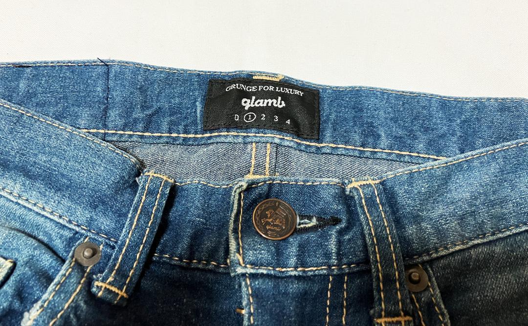 GB16WT-P12-ACE tight denim glamb