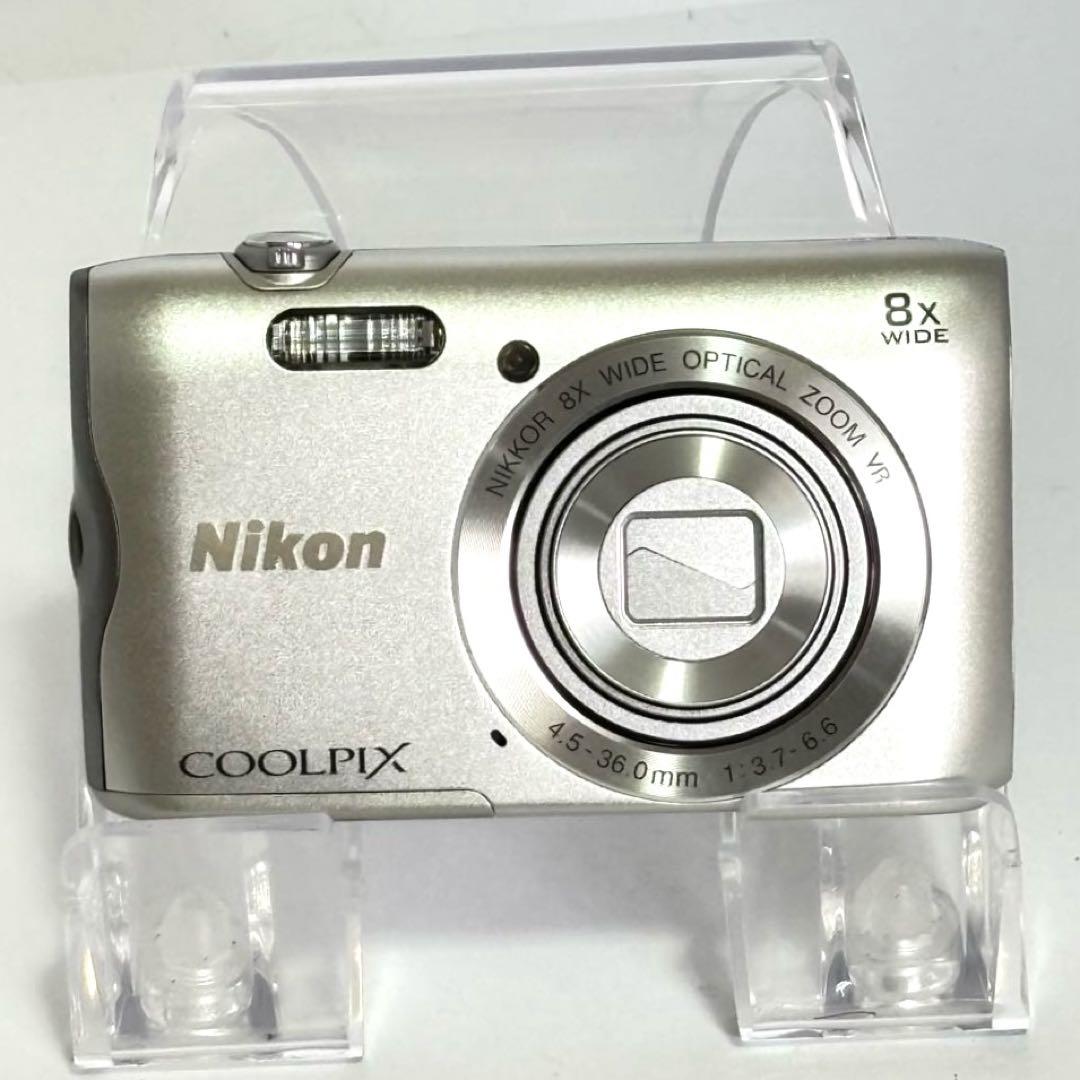 【美品】Nikon coolpix A300 ニコン　デジカメ　SDカード付