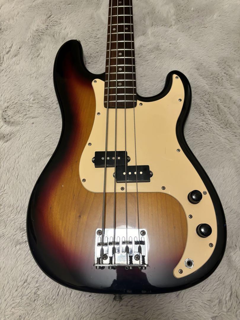 legend precision bass.  fenderタイプヘッド