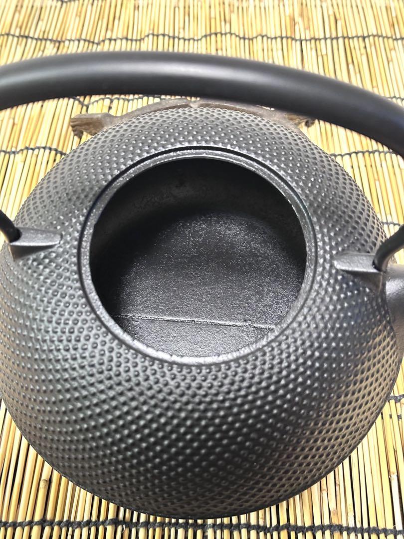 新品　南部盛榮堂(OIGEN)１５型アラレ　南部鉄瓶　南部鉄器　調理器具　鉄瓶