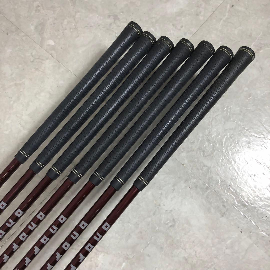 ONOFF レディースゴルフアイアン7本セット 右利き用 A カーボン 初心者 ONOFF レディースゴルフアイアン7本セット 右利き用 A カーボン 初心者