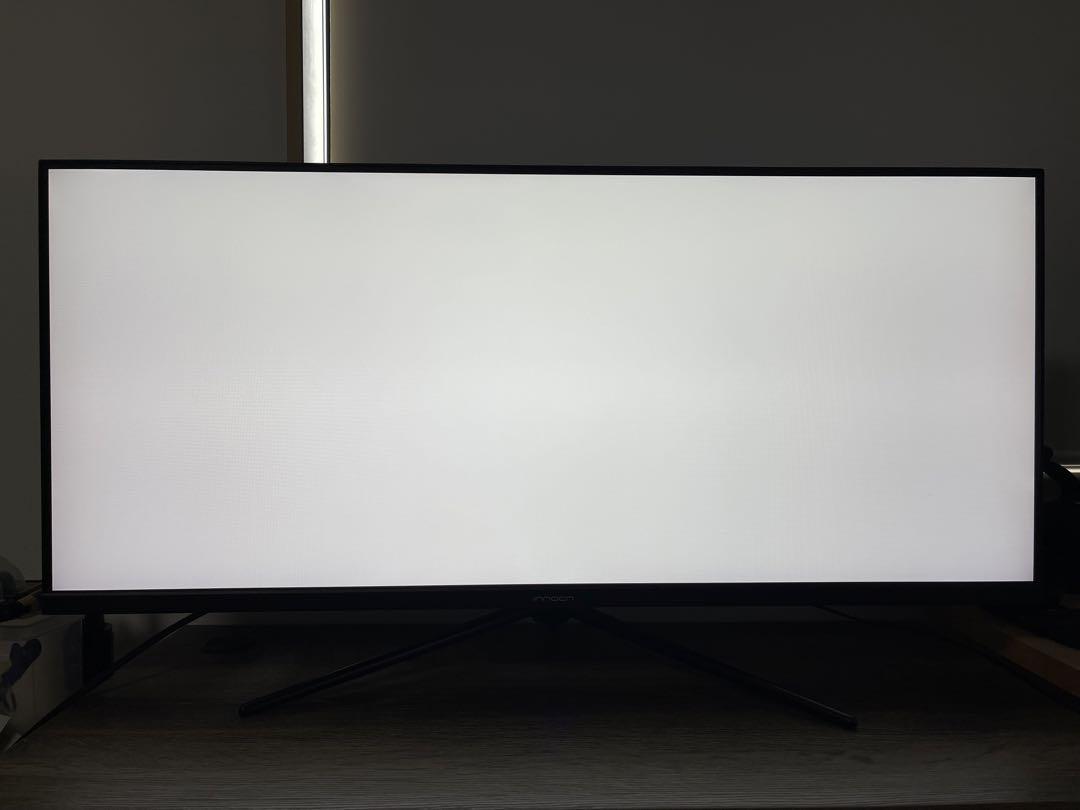 てんてんInnocn 40インチワイドモニター