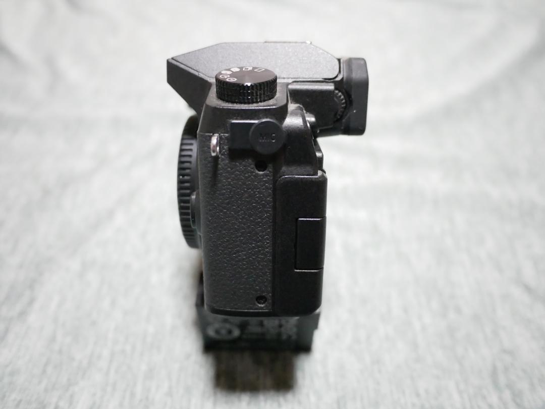 さ*む様 Panasonic LUMIX G７ ミラーレスカメラ DMC-G7H