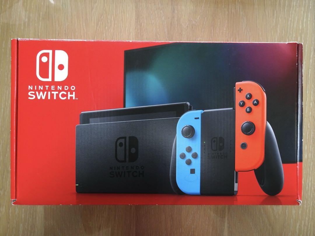 任天堂　Switch本体
