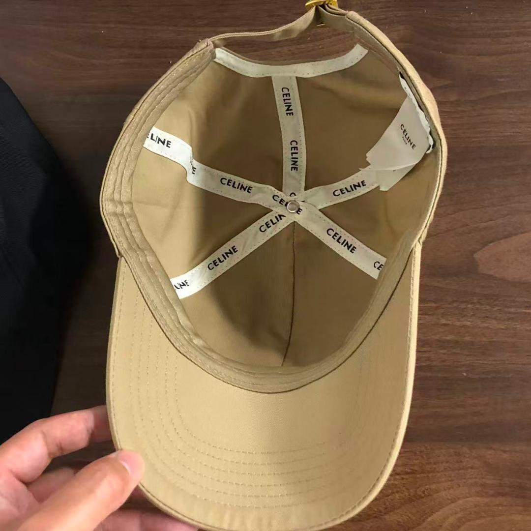 【美品】CELINE トリオンフ ベースボールキャップ ブラック / カーキ