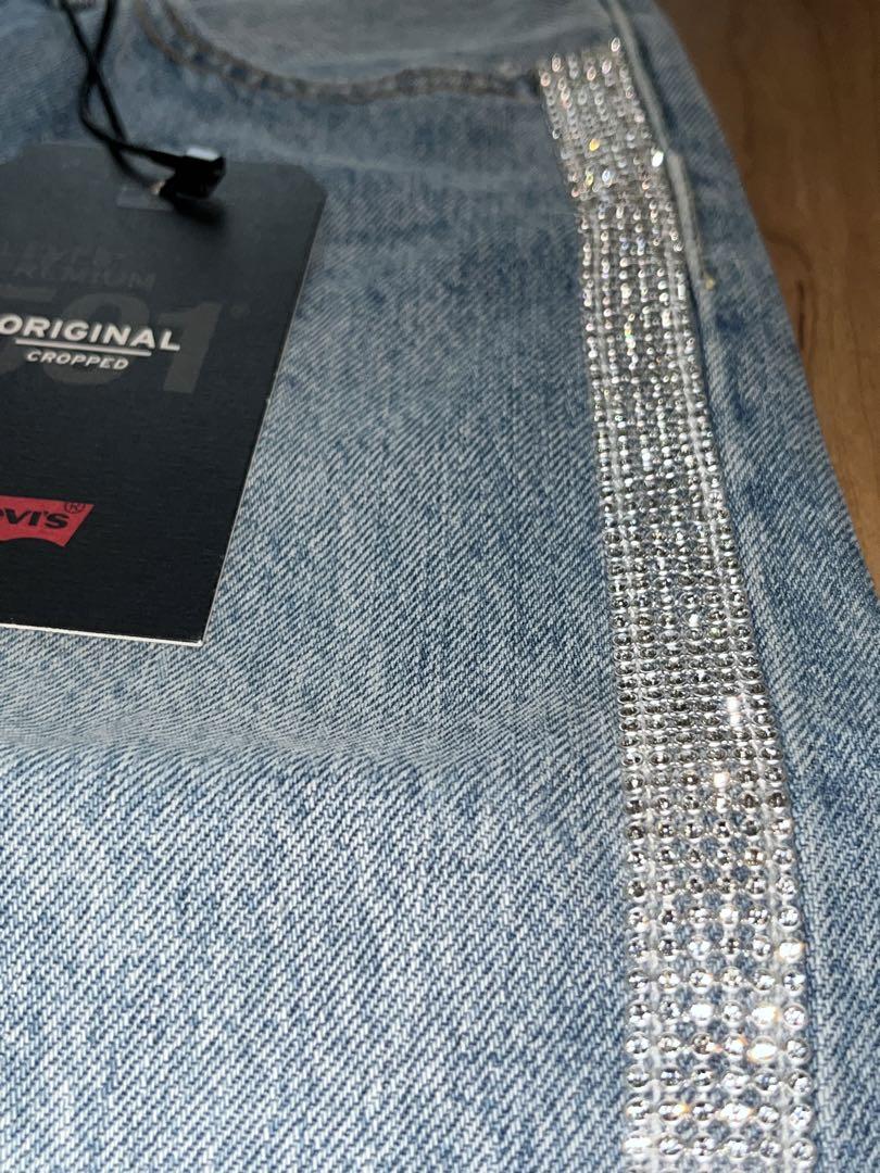 新品未使用Livisスワロフスキー調リメイクJeans