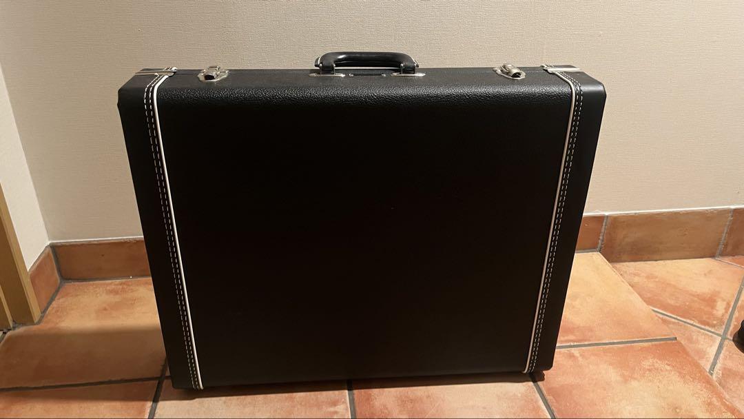 Case Stand