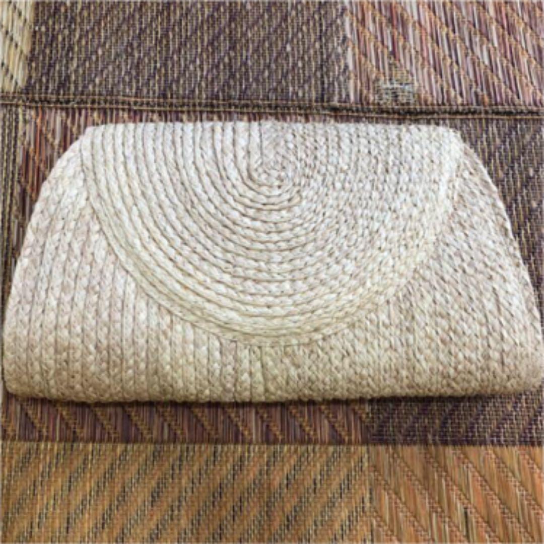 お値下げ　早い物勝ち　ユナイテッドアローズ クラッチ　バック