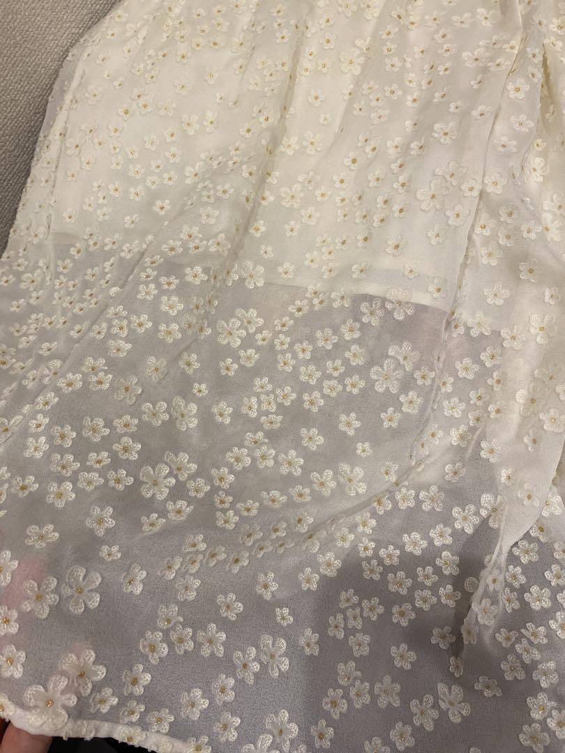 花柄ロングスカート