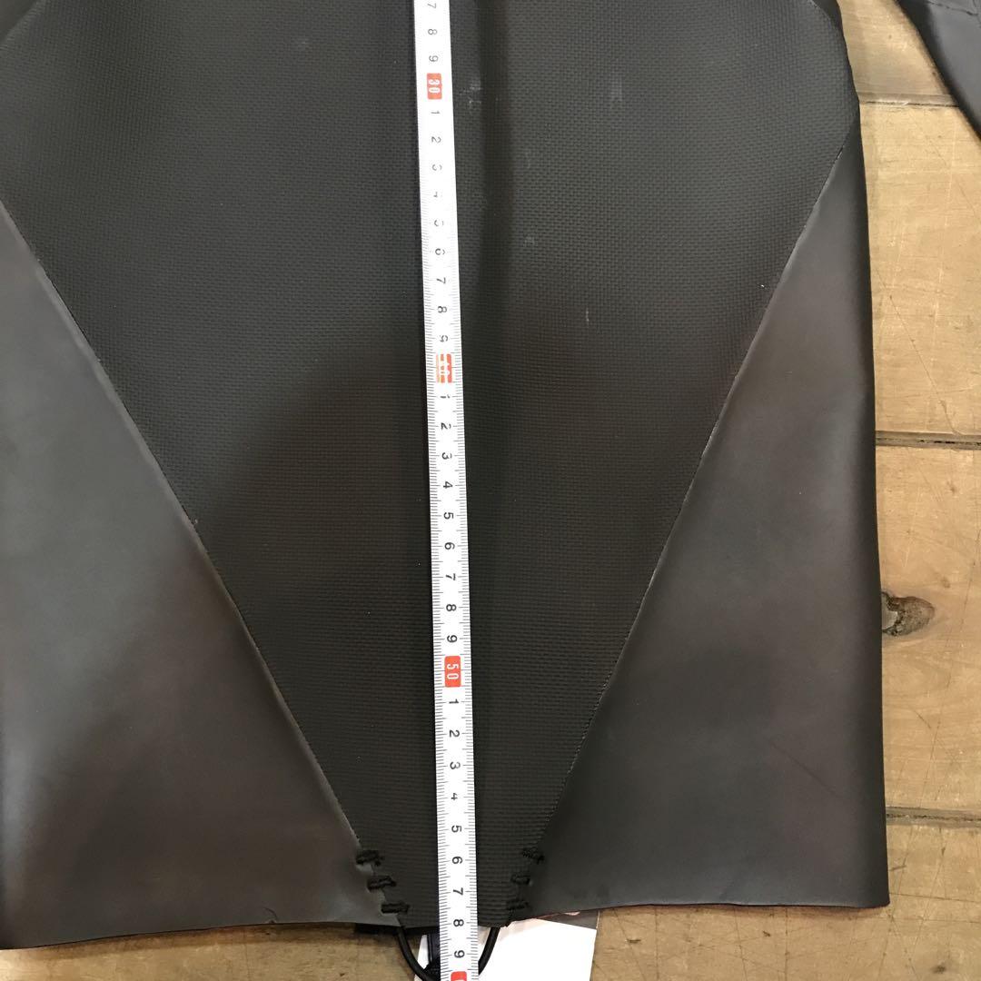 Volcom ブラック タッパー M 海外サイズ