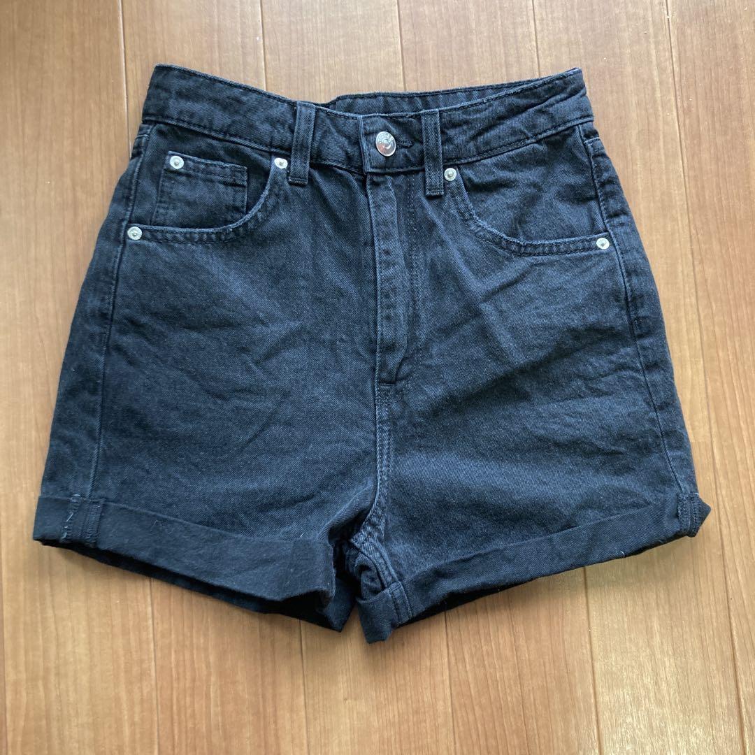 芸能人愛用 H&Mショートパンツ デニム ブラック シンプル レディース