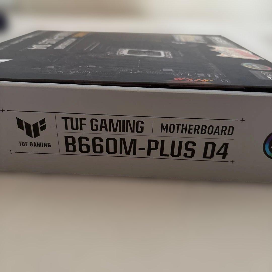 TUF GAMING B660M-PLUS D4 マザーボード