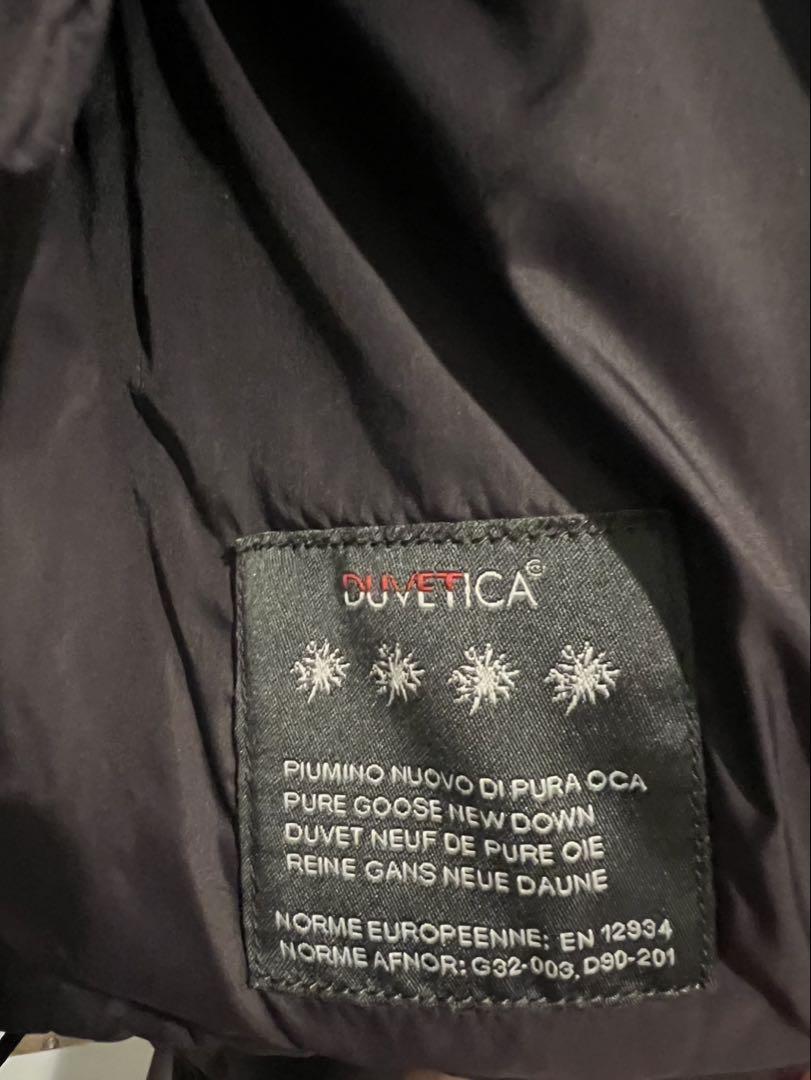 Duvetica ダウンジャケット