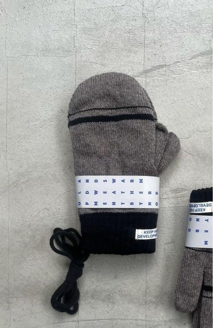 NOROLL noroll ノーロール 手袋 MITTEN 新品未使用 手袋