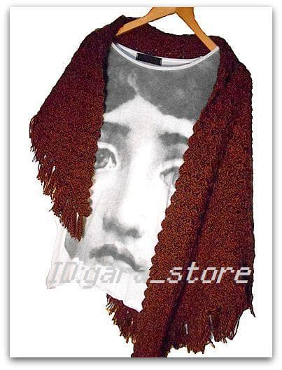 個性的 オレンジ系 フリンジ ニットポンチョ目立った傷や汚れなし