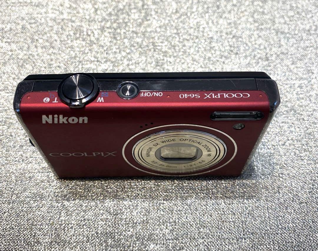 Nikon COOLPIX S640 レッド 本体・バッテリー・充電器