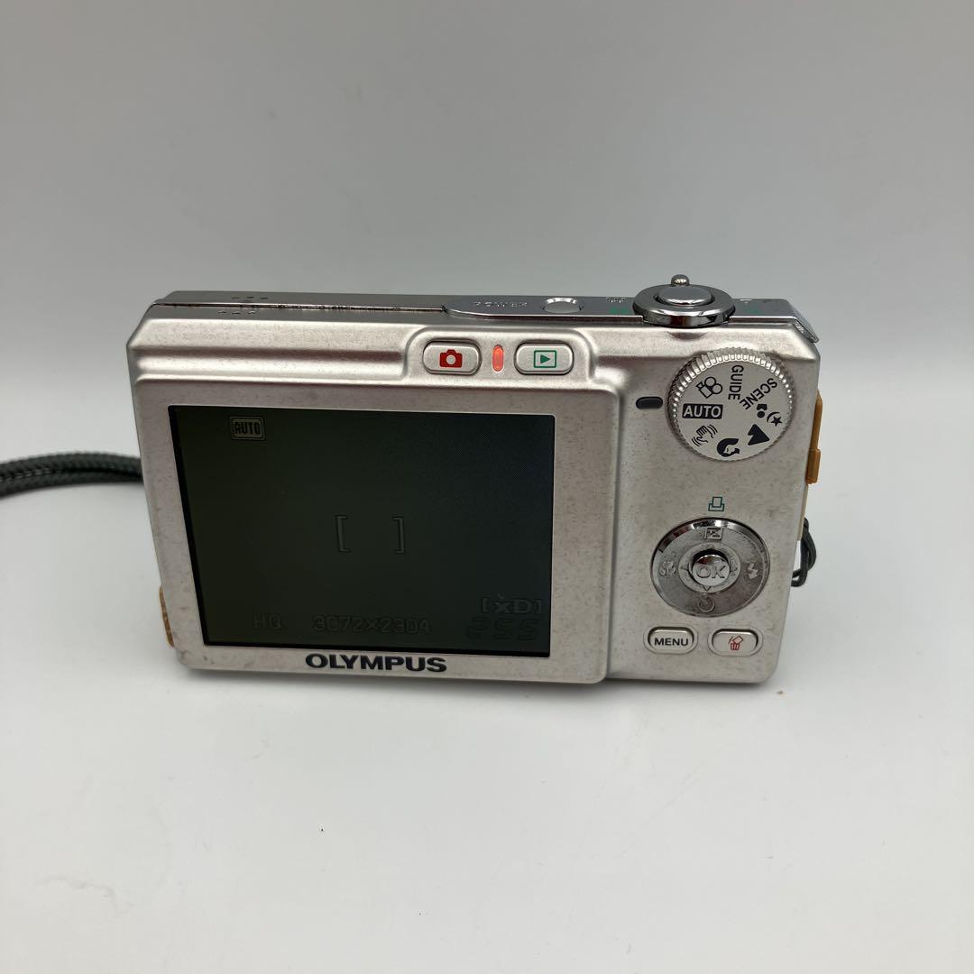 オリンパスデジタルカメラ　FE-220D 稼働品