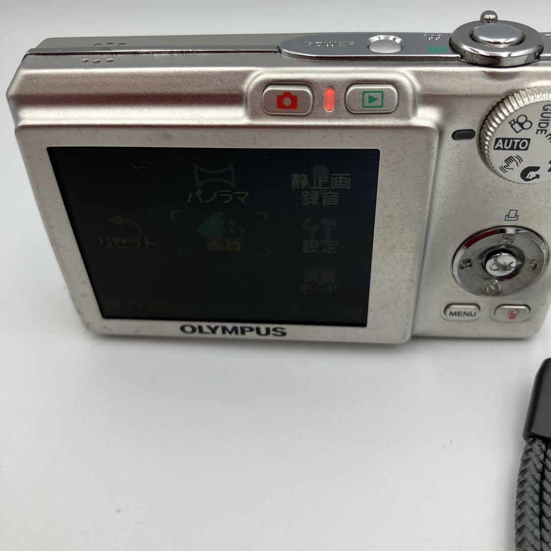 オリンパスデジタルカメラ　FE-220D 稼働品